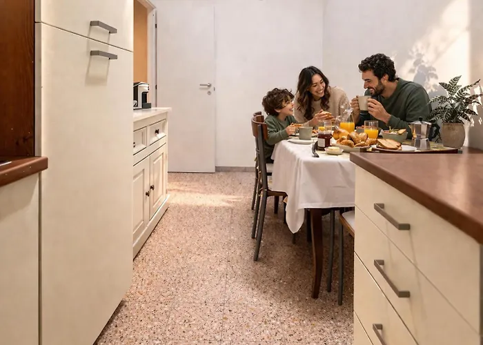 Frida 5 Min From Metro Station Rome